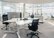 【办公桌椅定制】美高家具让企业拥有积极高效现代办公环境